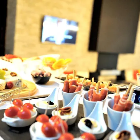 Chambers'n Charm Boutique Brasov