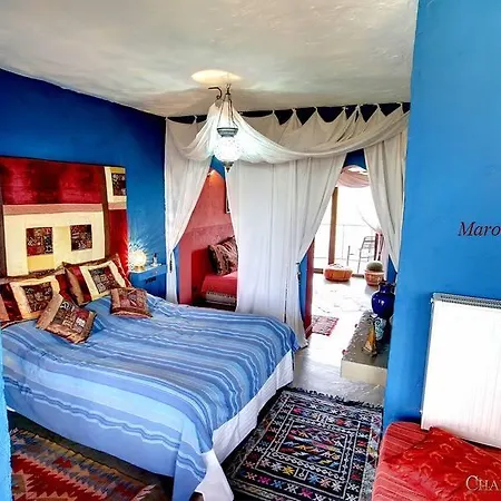 Chambers'n Charm Boutique 4*