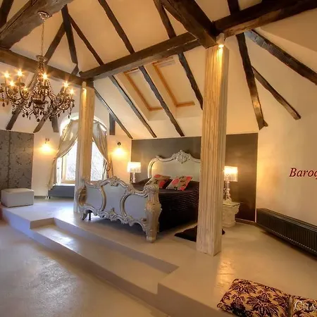 Chambers'n Charm Boutique 4* Brasov