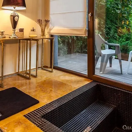 Bed & Breakfast Chambers'n Charm Boutique Brasov